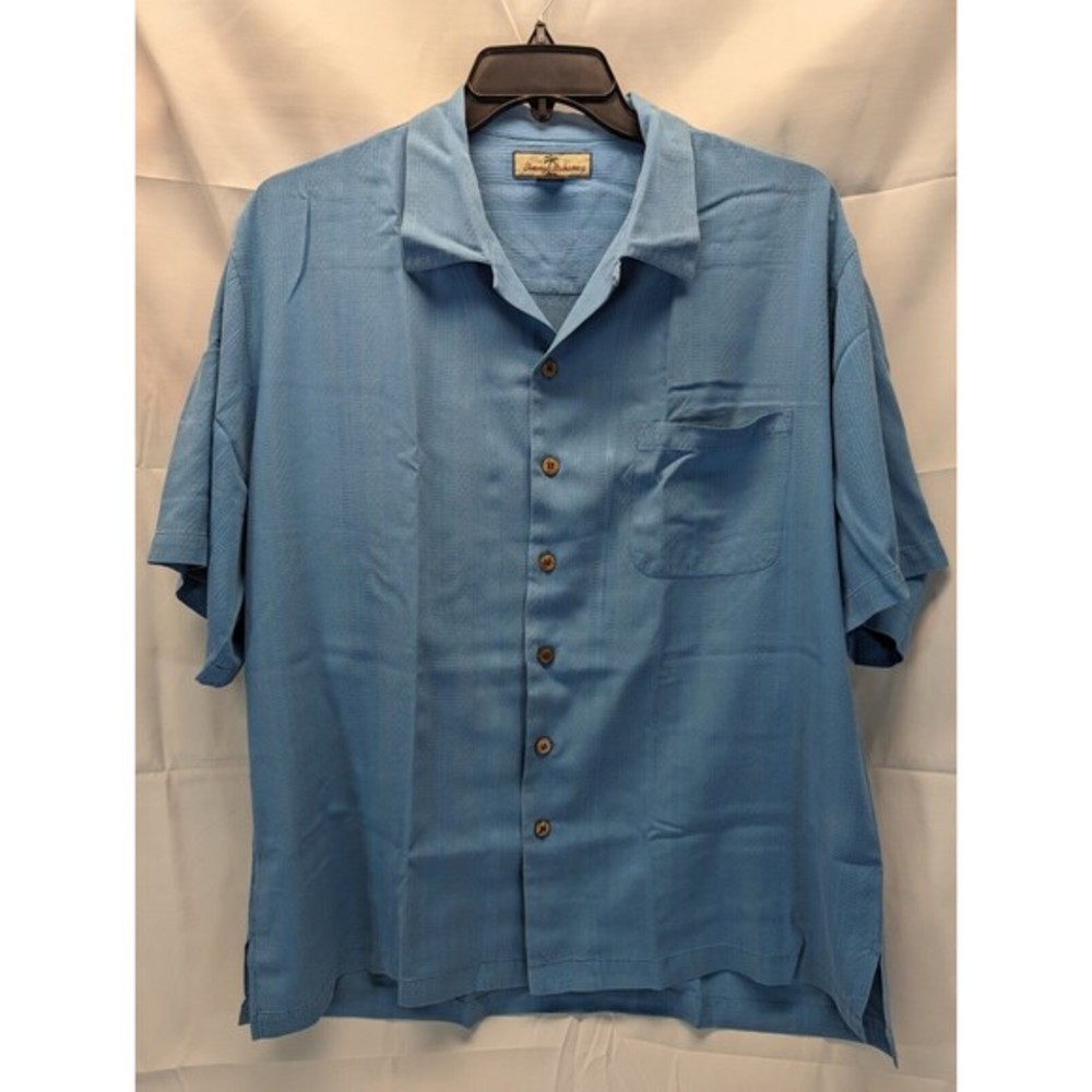 Tommy Bahama Mens sz XL Light Blue 100% Silk Short Sleeve Btn up Shirt‎